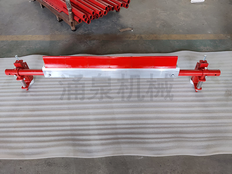 �R���E�S����������