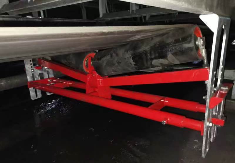 �R���F݁�mƫ�b��